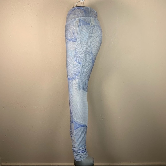 Small Reebok Blue White Geometric Print Speed Wick Athletic Leggings Activewear - Picture 4 of 10
